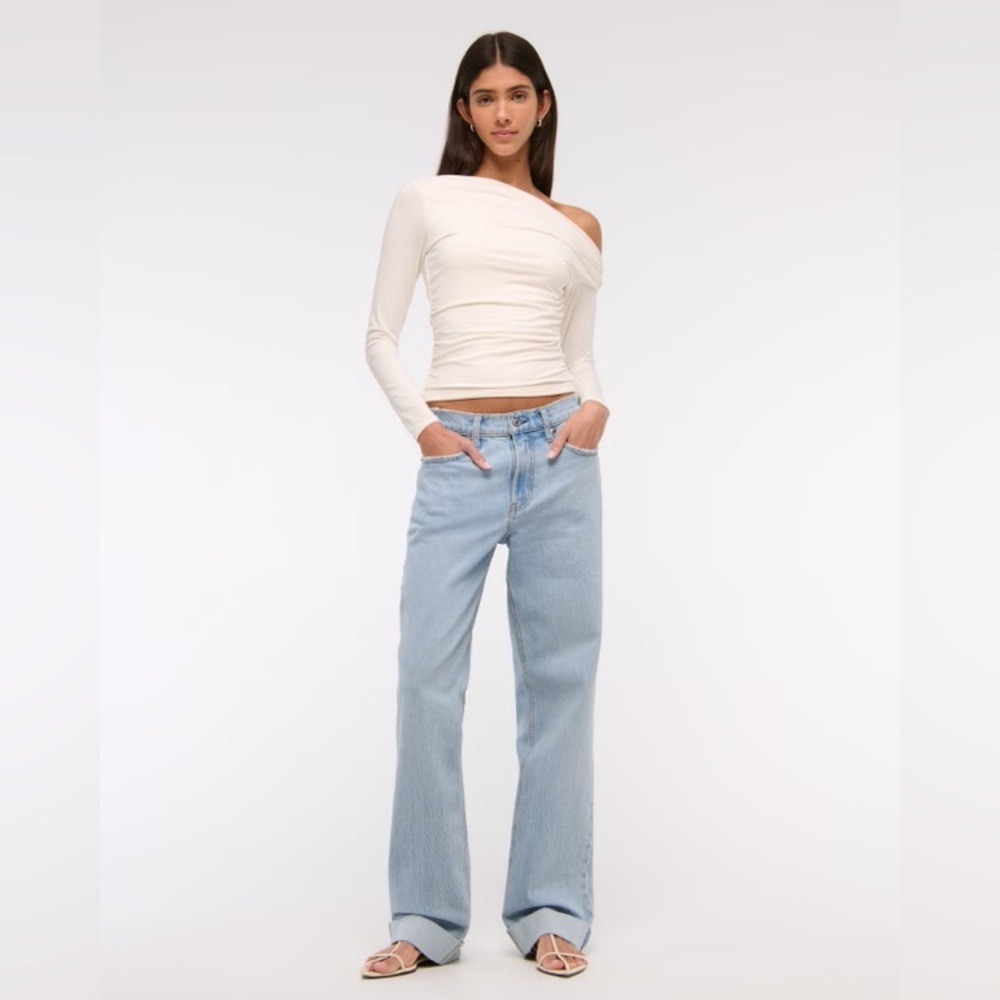 NWT! Abercrombie & Fitch Baggy Low Rise Jean Vintage Comfort Stretch - 32 REG 🔭